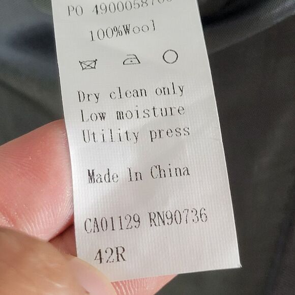 Calvin Klein Men's Sport Coat Blazer Two Button Gray Sharkskin Extreme Slim 42R - Picture 16 of 16